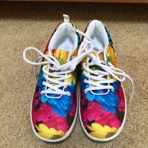 NWOB! For U designs women’s 40 floral sneakers